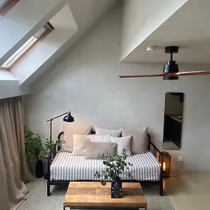 Edville Apartment